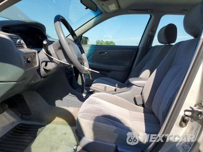 Zdjęcie 7 z 13 samochodu: 2001 TOYOTA CAMRY CE VIN:4T1BG22K51U035072 - miniatura