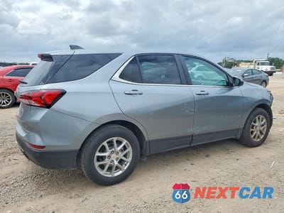 Trzecie zdjęcie samochodu z tyłu: 2024 CHEVROLET EQUINOX LT VIN:3GNAXKEG4RS146108 - miniatura