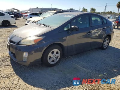 2011 TOYOTA PRIUS THREE JTDKN3DU3B0271484 - główne zdjęcie licytacji z USA - miniatura