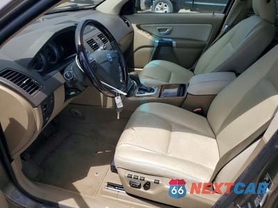 Zdjęcie 7 z 13 samochodu: 2012 VOLVO XC90 3.2 VIN:YV4952CZ4C1625625 - miniatura