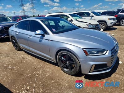 Czwarte zdjęcie samochodu z boku: 2018 AUDI S5 PREMIUM PLUS VIN:WAUB4CF55JA012347 - miniatura