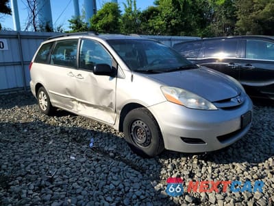 Czwarte zdjęcie samochodu z boku: 2009 TOYOTA SIENNA CE 7-PASSENGER VIN:5TDZK23C69S280617 - miniatura
