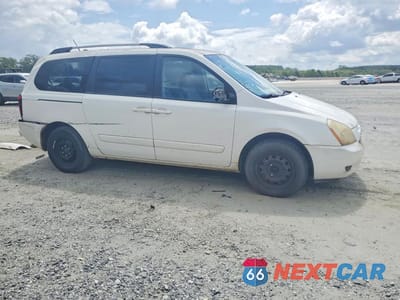 Czwarte zdjęcie samochodu z boku: 2010 KIA SEDONA LX VIN:KNDMG4C36A6347003 - miniatura