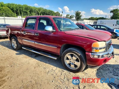 Czwarte zdjęcie samochodu z boku: 2007 GMC NEW SIERRA K1500 VIN:2GTEK13V271102024 - miniatura