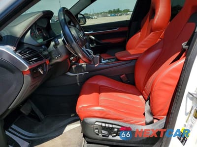 Zdjęcie 7 z 13 samochodu: 2017 BMW X6 M VIN:5YMKW8C5XH0R43934 - miniatura