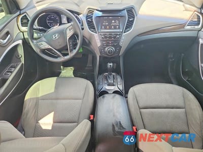 Zdjęcie 8 z 13 samochodu: 2017 HYUNDAI SANTA FE SE VIN:KM8SM4HF8HU212447 - miniatura