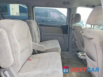 Zdjęcie 11 z 13 samochodu: 2002 HONDA ODYSSEY EX VIN:2HKRL18652H547011 - miniatura