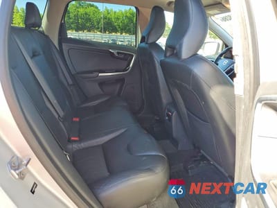 Zdjęcie 11 z 13 samochodu: 2015 VOLVO XC60 T5 PREMIER VIN:YV4612RK8F2680179 - miniatura