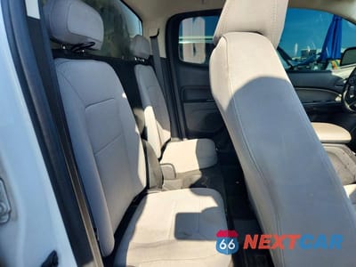 Zdjęcie 10 z 12 samochodu: 2017 CHEVROLET COLORADO VIN:1GCHSBENXH1271540 - miniatura