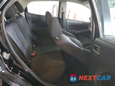 Zdjęcie 11 z 13 samochodu: 2011 MAZDA MAZDA2 VIN:JM1DE1HY3B0108618 - miniatura