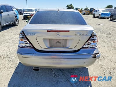 Zdjęcie 6 z 12 samochodu: 2005 MERCEDES-BENZ C 230K SPORT SEDAN VIN:WDBRF40J65F619324 - miniatura
