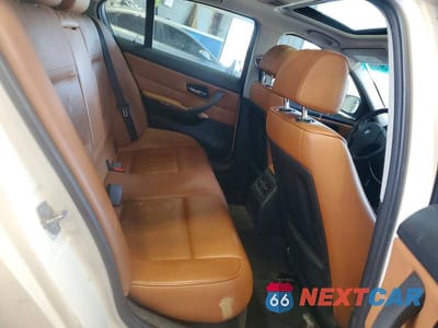 Zdjęcie 10 z 12 samochodu: 2011 BMW 328 XI SULEV VIN:WBAPK5C50BA994625 - miniatura