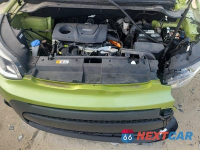 Zdjęcie 12 z 13 samochodu: 2017 KIA SOUL BASE VIN:KNDJN2A2XH7887580 - miniatura
