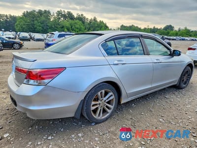 Trzecie zdjęcie samochodu z tyłu: 2009 HONDA ACCORD LX VIN:1HGCP25399A121822 - miniatura