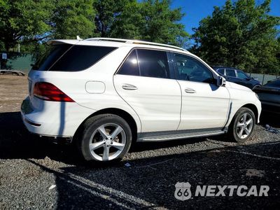 Trzecie zdjęcie samochodu z tyłu: 2016 MERCEDES-BENZ GLE 350 4MATIC VIN:4JGDA5HB4GA675352 - miniatura