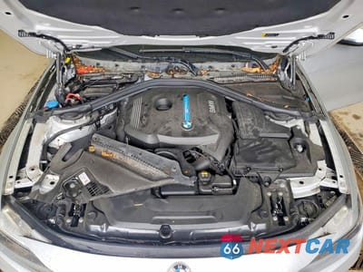 Zdjęcie 11 z 12 samochodu: 2017 BMW 330E VIN:WBA8E1C50HK480443 - miniatura