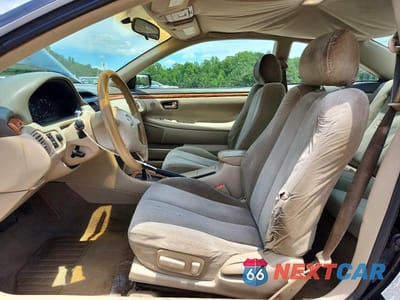 Zdjęcie 7 z 12 samochodu: 2002 TOYOTA CAMRY SOLARA SE VIN:2T1CE22P42C012827 - miniatura