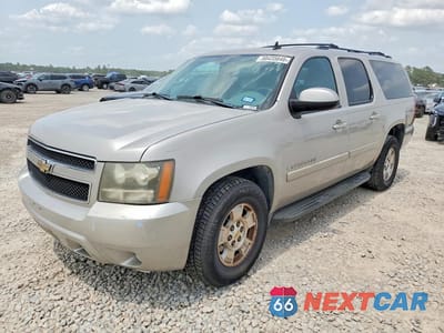 2008 CHEVROLET SUBURBAN C1500 LS 1GNFC16038J220079 - główne zdjęcie licytacji z USA - miniatura