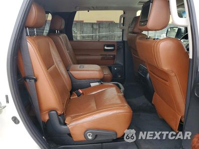 Zdjęcie 11 z 13 samochodu: 2008 TOYOTA SEQUOIA PLATINUM VIN:5TDZY67A38S011052 - miniatura