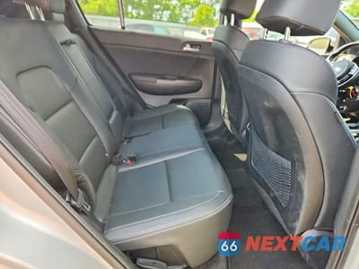 Zdjęcie 10 z 12 samochodu: 2021 KIA SPORTAGE S VIN:KNDP6CAC9M7936137 - miniatura