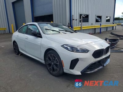 Czwarte zdjęcie samochodu z boku: 2026 BMW 228XI VIN:WBA23GG04T7U13238 - miniatura