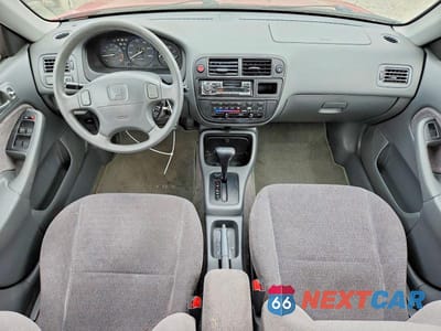 Zdjęcie 8 z 13 samochodu: 1998 HONDA CIVIC LX VIN:1HGEJ667XWL020114 - miniatura