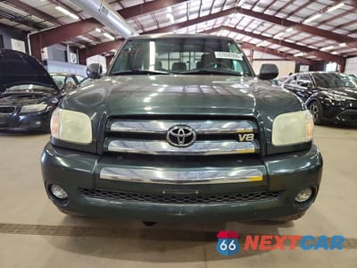 Piąte zdjęcie samochodu w środku: 2005 TOYOTA TUNDRA ACCESS CAB SR5 VIN:5TBBT44145S469583 - miniatura