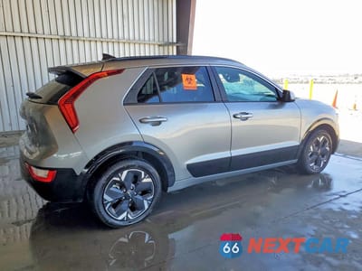Trzecie zdjęcie samochodu z tyłu: 2024 KIA NIRO WIND VIN:KNDCR3L11R5113447 - miniatura