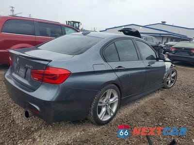 Trzecie zdjęcie samochodu z tyłu: 2017 BMW 340 XI VIN:WBA8B7G37HNU37821 - miniatura