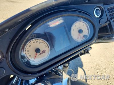 Zdjęcie 7 z 9 samochodu: 2016 INDIAN MOTORCYCLE CO. CHIEFTAIN VIN:56KTCAAA7G3336331 - miniatura