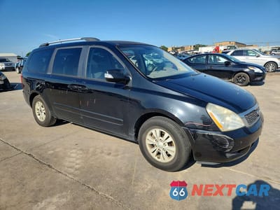 Czwarte zdjęcie samochodu z boku: 2012 KIA SEDONA LX VIN:KNDMG4C70C6499221 - miniatura