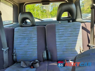 Zdjęcie 10 z 14 samochodu: 1996 TOYOTA RAV4 BASE VIN:JT3HP10V0T0080019 - miniatura