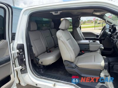 Zdjęcie 6 z 13 samochodu: 2022 FORD F250 SUPER DUTY VIN:1FT8X2BT0NED76712 - miniatura