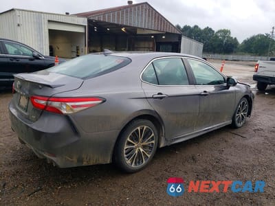 Trzecie zdjęcie samochodu z tyłu: 2019 TOYOTA CAMRY SE VIN:4T1B11HK4KU252651 - miniatura