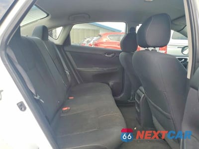 Zdjęcie 10 z 12 samochodu: 2016 NISSAN SENTRA S VIN:3N1AB7AP8GY303419 - miniatura