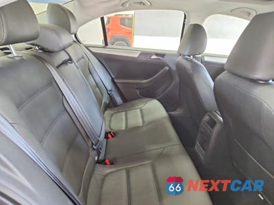 Zdjęcie 10 z 13 samochodu: 2011 VOLKSWAGEN JETTA SEL VIN:3VWLX7AJ4BM309217 - miniatura