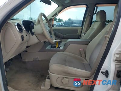 Zdjęcie 7 z 12 samochodu: 2007 FORD EXPLORER XLT VIN:1FMEU63E37UB57041 - miniatura