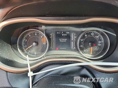 Zdjęcie 9 z 12 samochodu: 2017 JEEP CHEROKEE LATITUDE VIN:1C4PJLCB4HD233054 - miniatura