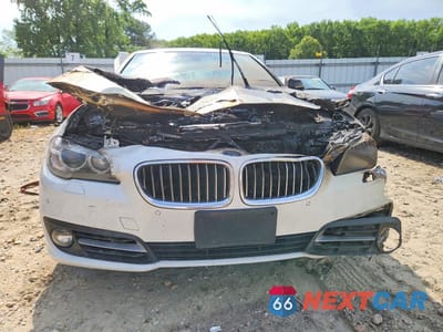 Piąte zdjęcie samochodu w środku: 2016 BMW 528 XI VIN:WBA5A7C55GG642506 - miniatura