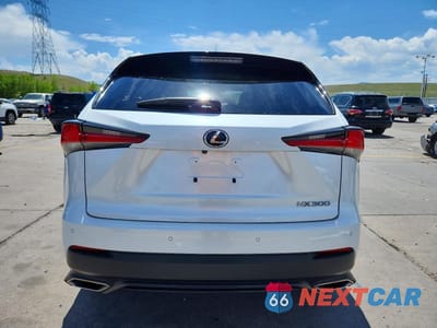 Zdjęcie 6 z 14 samochodu: 2018 LEXUS NX 300 BASE VIN:JTJYARBZ0J2111554 - miniatura