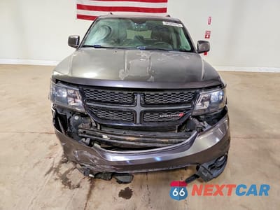 Piąte zdjęcie samochodu w środku: 2015 DODGE JOURNEY CROSSROAD VIN:3C4PDCGBXFT727623 - miniatura