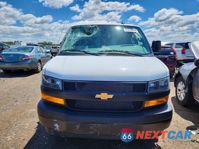 Piąte zdjęcie samochodu w środku: 2025 CHEVROLET EXPRESS G2500 VIN:1GCWGAFP6S1280701 - miniatura