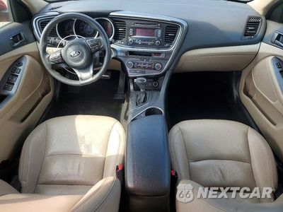 Zdjęcie 8 z 12 samochodu: 2015 KIA OPTIMA LX VIN:5XXGM4A70FG465617 - miniatura