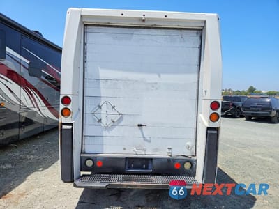 Zdjęcie 6 z 13 samochodu: 2014 ISUZU NPR VIN:JALB4T174E7W00284 - miniatura