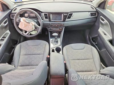 Zdjęcie 8 z 13 samochodu: 2017 KIA NIRO FE VIN:KNDCB3LC0H5052659 - miniatura