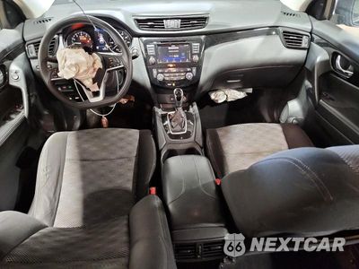 Zdjęcie 8 z 14 samochodu: 2020 NISSAN ROGUE SPORT SV VIN:JN1BJ1CW7LW647124 - miniatura
