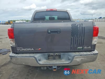 Zdjęcie 6 z 12 samochodu: 2013 TOYOTA TUNDRA CREWMAX SR5 VIN:5TFDW5F13DX283844 - miniatura