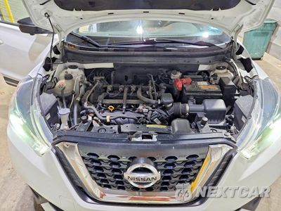Zdjęcie 12 z 13 samochodu: 2018 NISSAN KICKS SR VIN:3N1CP5CU1JL503998 - miniatura