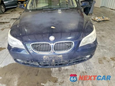 Zdjęcie 11 z 13 samochodu: 2007 BMW 530 XI VIN:WBANF73567CU26124 - miniatura