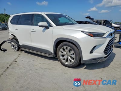 Czwarte zdjęcie samochodu z boku: 2026 TOYOTA GRAND HIGHLANDER HYBRID LIMITED VIN:5TDACAB54TS071715 - miniatura